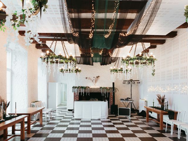 Le mariage de Marq et Elisa  à Le Touquet-Paris-Plage, Pas-de-Calais 12