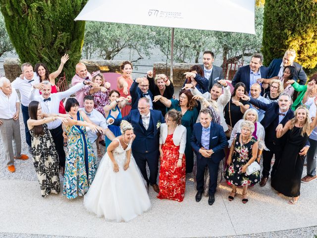 Le mariage de Arnaud et Bénédicte à Orange, Vaucluse 4