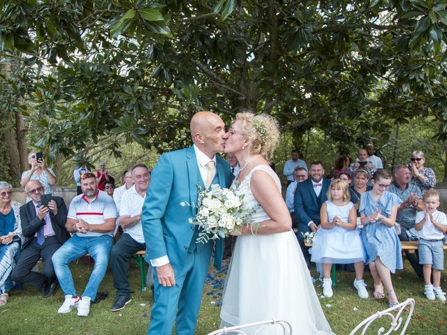 Le mariage de Grégorio et Lidy à Chasseneuil-du-Poitou, Vienne 25