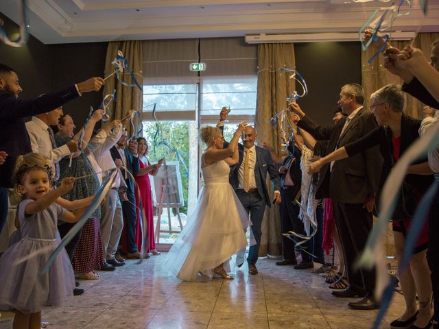 Le mariage de Grégorio et Lidy à Chasseneuil-du-Poitou, Vienne 39