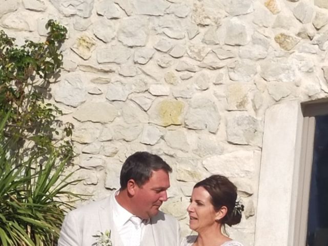 Le mariage de David et Maryline à Lussan, Gard 4