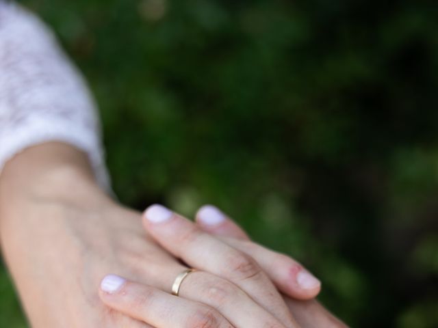 Le mariage de Océane et Juliette à Saint-Georges-de-Mons, Puy-de-Dôme 33