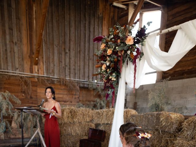 Le mariage de Océane et Juliette à Saint-Georges-de-Mons, Puy-de-Dôme 45