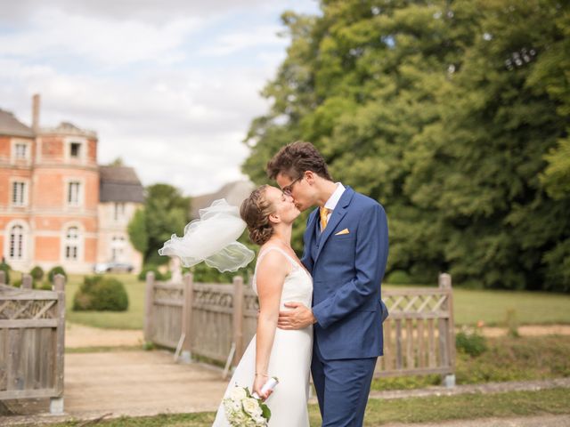 Le mariage de Etienne et Hélène à Denonville, Eure-et-Loir 32