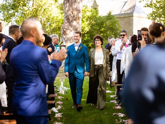 Le mariage de Cyril et Gaëtan à Les Herbiers, Vendée 45