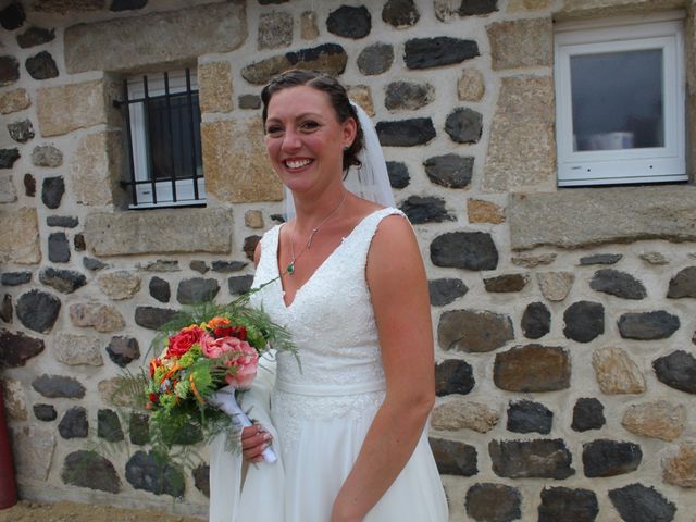 Le mariage de Benjamin et Emmanuelle à Landos, Haute-Loire 26