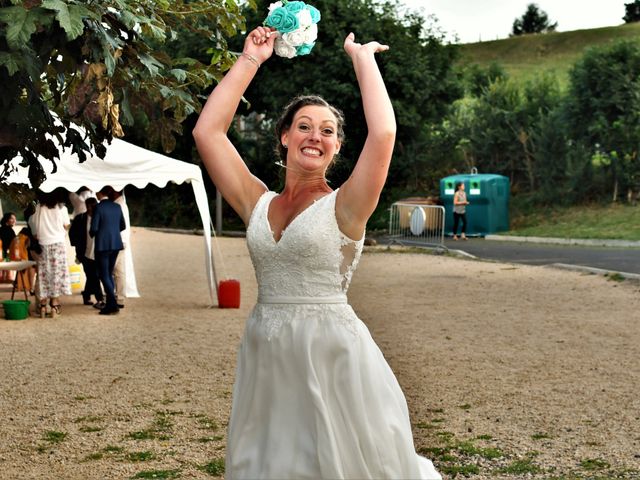 Le mariage de Benjamin et Emmanuelle à Landos, Haute-Loire 41