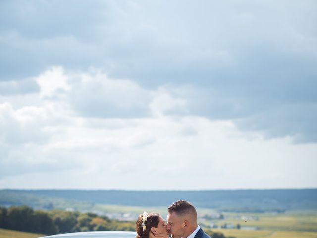 Le mariage de Florent et Alexandra à Mailly-Champagne, Marne 14