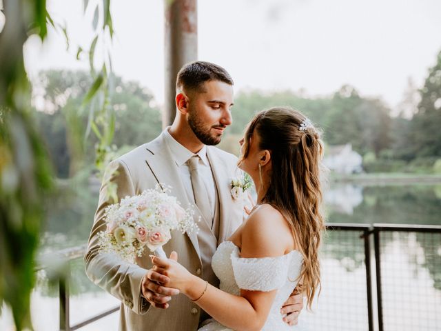 Le mariage de Nicolas et Pauline à Le Coudray-Montceaux, Essonne 64