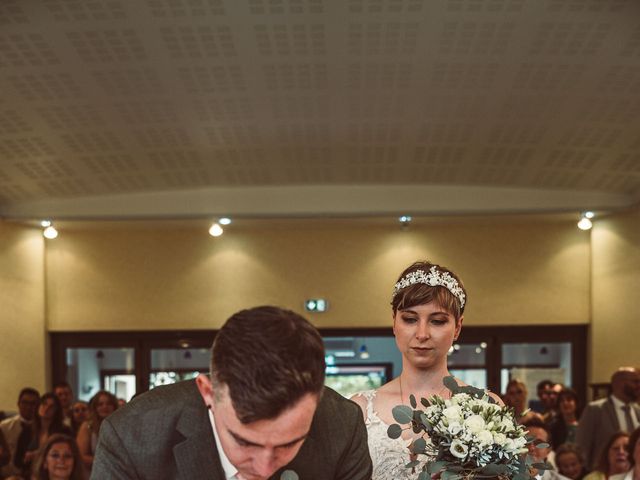 Le mariage de Mathieu et Céline à Antonne-et-Trigonant, Dordogne 25