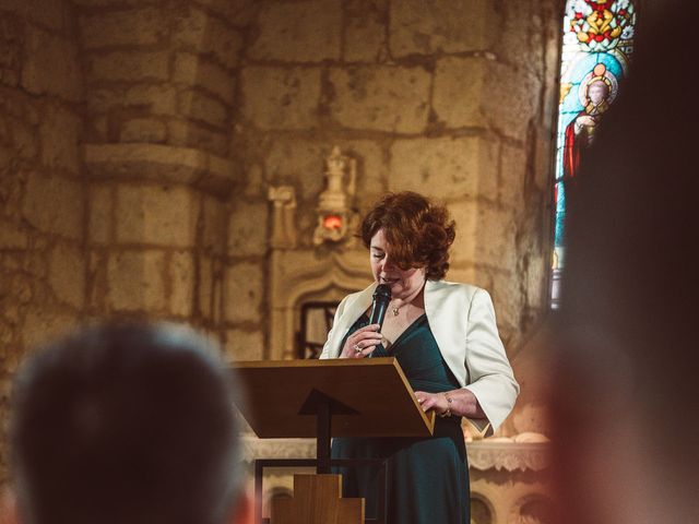 Le mariage de Mathieu et Céline à Antonne-et-Trigonant, Dordogne 34