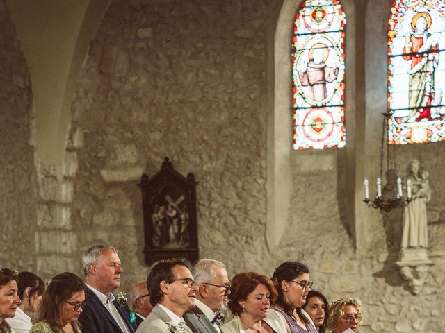 Le mariage de Mathieu et Céline à Antonne-et-Trigonant, Dordogne 35