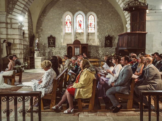 Le mariage de Mathieu et Céline à Antonne-et-Trigonant, Dordogne 39