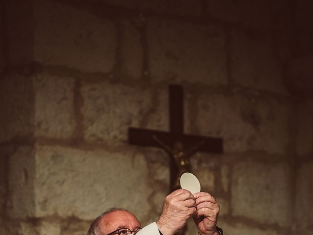 Le mariage de Mathieu et Céline à Antonne-et-Trigonant, Dordogne 40