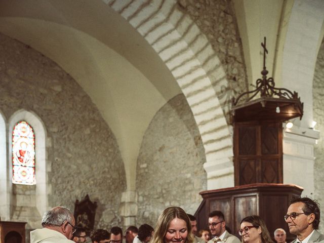 Le mariage de Mathieu et Céline à Antonne-et-Trigonant, Dordogne 42