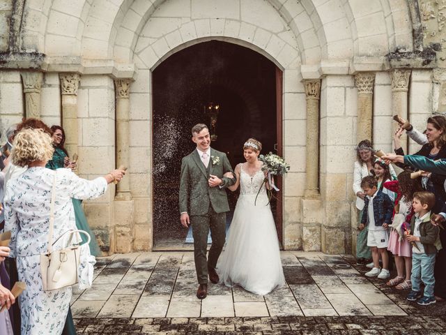 Le mariage de Mathieu et Céline à Antonne-et-Trigonant, Dordogne 47