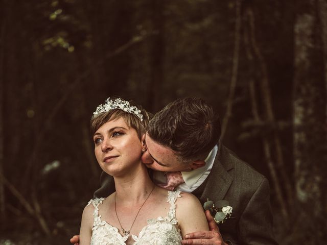 Le mariage de Mathieu et Céline à Antonne-et-Trigonant, Dordogne 67