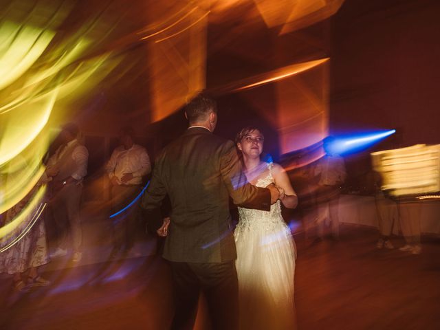 Le mariage de Mathieu et Céline à Antonne-et-Trigonant, Dordogne 86