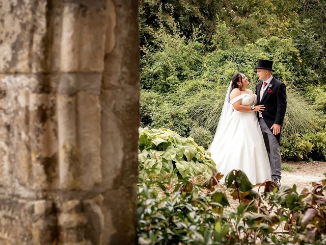 Le mariage de Carl et Elvène à Josselin, Morbihan 28