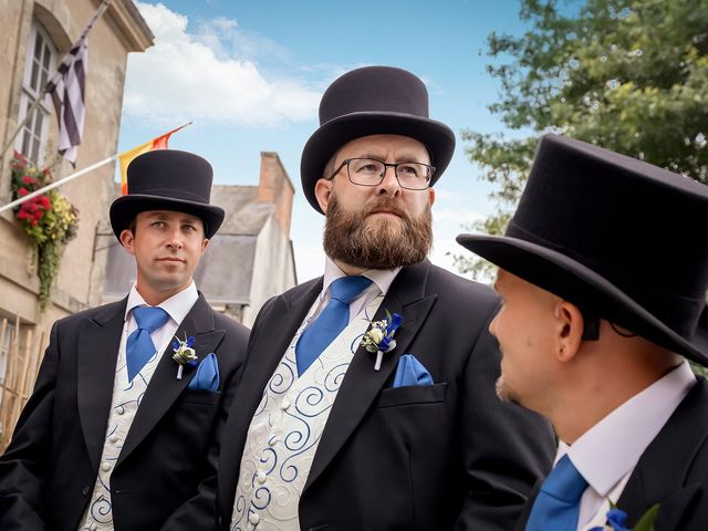 Le mariage de Carl et Elvène à Josselin, Morbihan 32