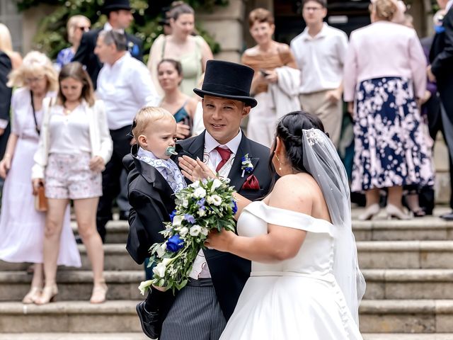 Le mariage de Carl et Elvène à Josselin, Morbihan 54