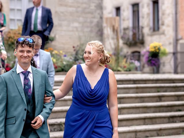 Le mariage de Carl et Elvène à Josselin, Morbihan 55