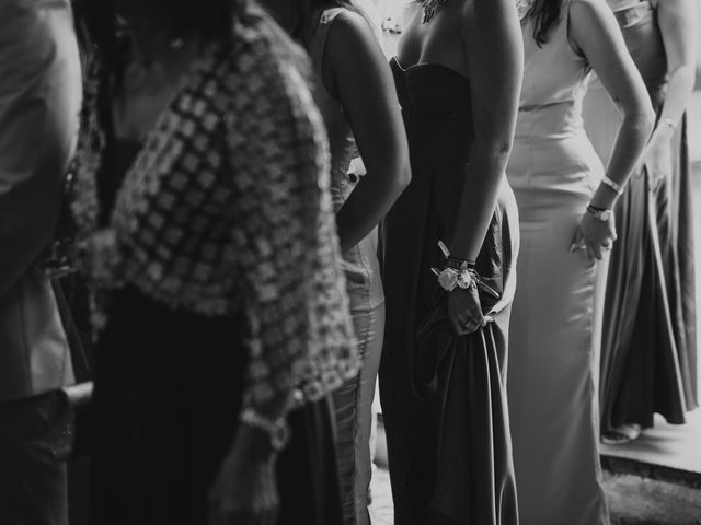 Le mariage de Kevin et Elina à Villeneuve-les-Avignon, Gard 34
