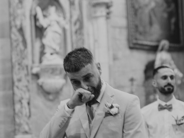 Le mariage de Kevin et Elina à Villeneuve-les-Avignon, Gard 36