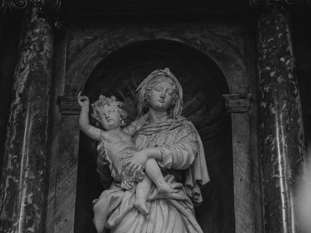 Le mariage de Kevin et Elina à Villeneuve-les-Avignon, Gard 56