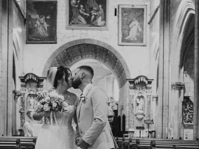 Le mariage de Kevin et Elina à Villeneuve-les-Avignon, Gard 61