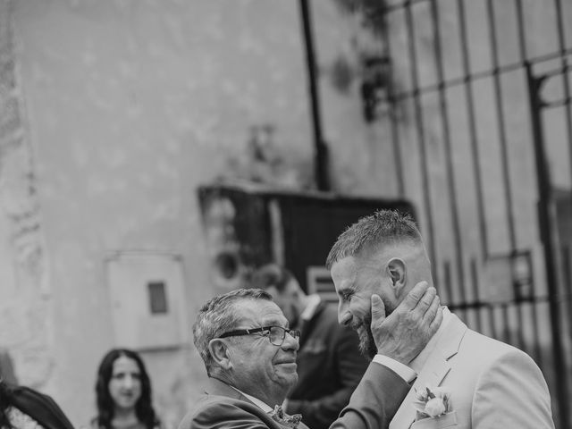Le mariage de Kevin et Elina à Villeneuve-les-Avignon, Gard 64