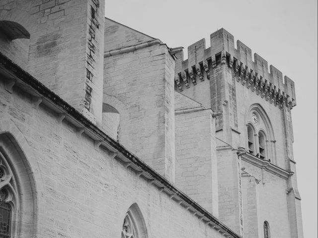 Le mariage de Kevin et Elina à Villeneuve-les-Avignon, Gard 67