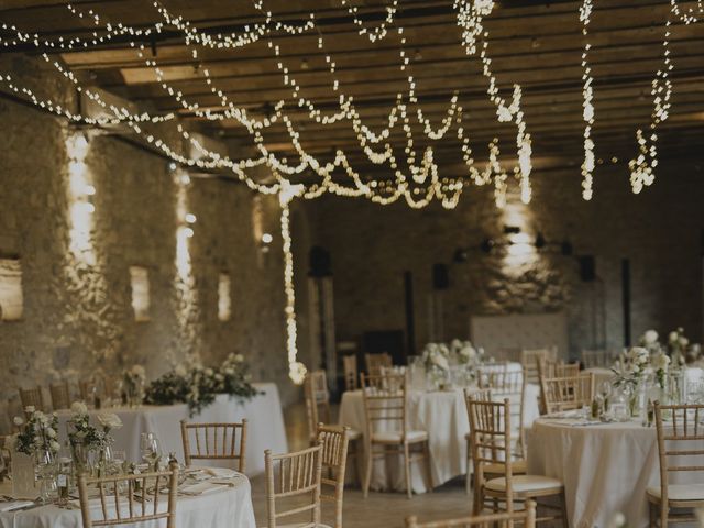 Le mariage de Kevin et Elina à Villeneuve-les-Avignon, Gard 82