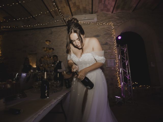 Le mariage de Kevin et Elina à Villeneuve-les-Avignon, Gard 123