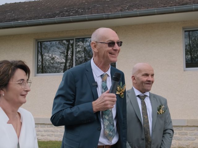 Le mariage de Émilien et Lucie à Oussières, Jura 28