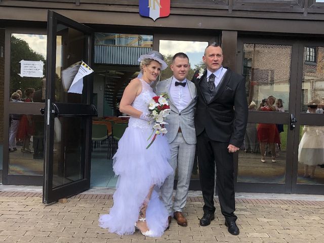 Le mariage de Christophe et Laurence à Divion, Pas-de-Calais 4