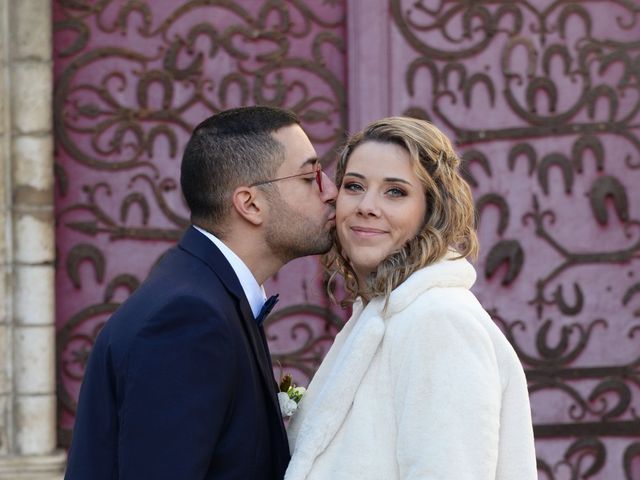 Le mariage de Farouk et Pauline à Chablis, Yonne 4