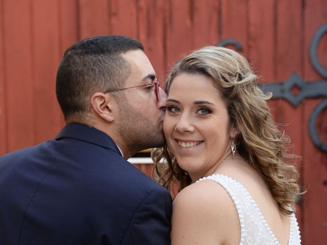 Le mariage de Farouk et Pauline à Chablis, Yonne 12