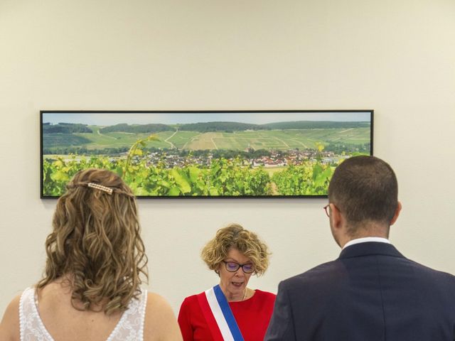 Le mariage de Farouk et Pauline à Chablis, Yonne 68