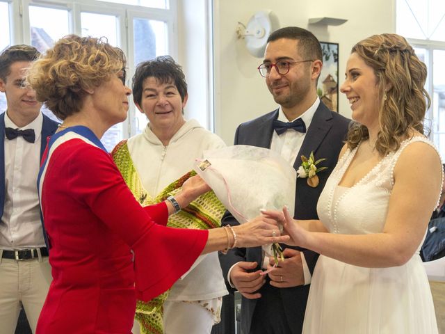 Le mariage de Farouk et Pauline à Chablis, Yonne 93