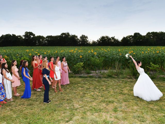 Le mariage de Victor et Ivana à Saint-Jean-de-Liversay, Charente Maritime 55