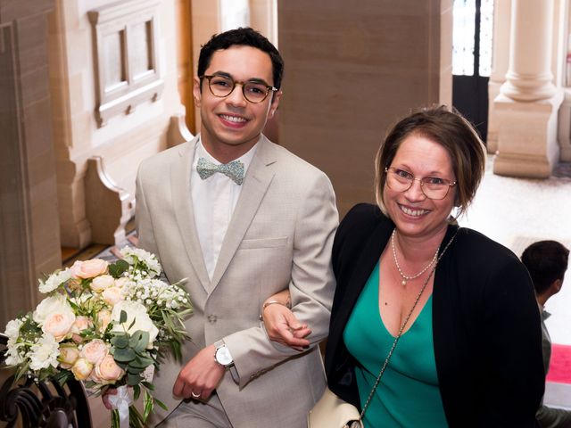 Le mariage de Boubacar et Alix à Vincennes, Val-de-Marne 3