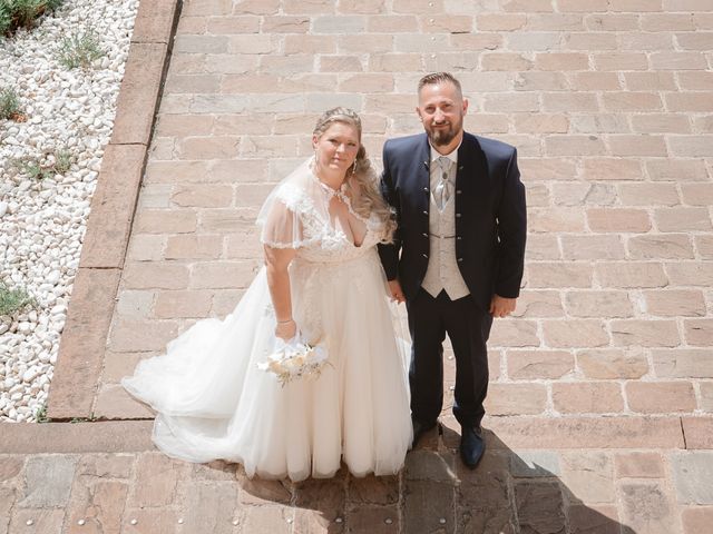 Le mariage de Stephane et Vanessa à Floing, Ardennes 14