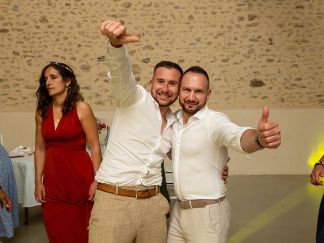 Le mariage de Jeremy et Adeline à Villenauxe-la-grande, Aube 55