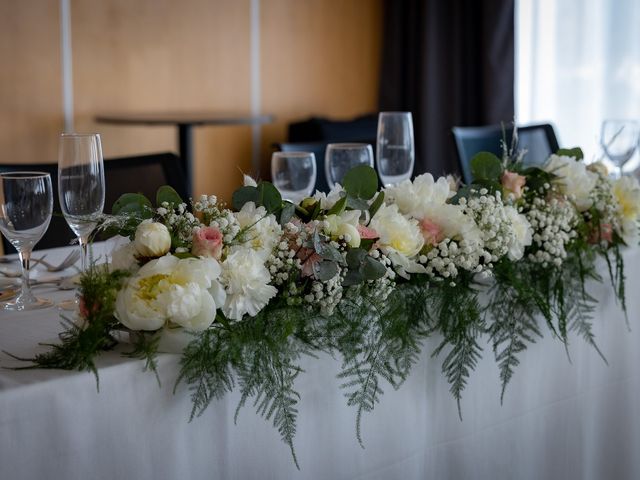 Le mariage de Corentin et Marie à Saint-Caprais, Allier 11