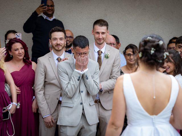 Le mariage de Corentin et Marie à Saint-Caprais, Allier 32