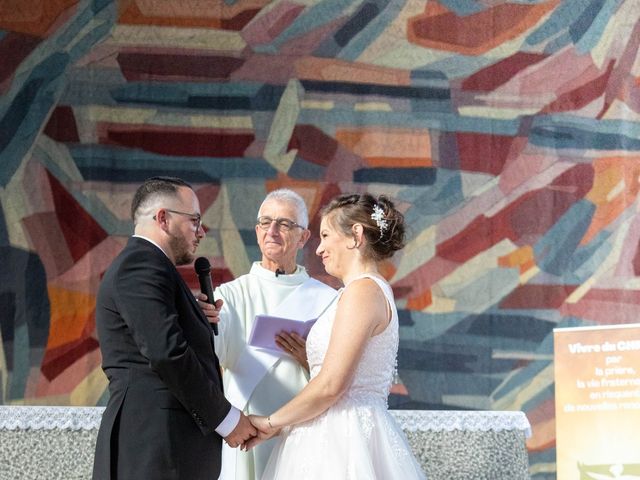 Le mariage de Nicolas et Gwenaëlle à Quintal, Haute-Savoie 26