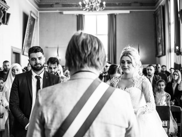 Le mariage de Aziz et Amandine à Vernon, Eure 21