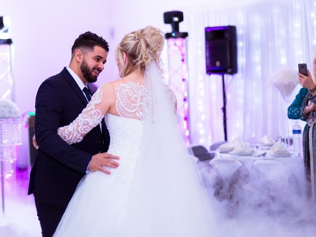 Le mariage de Aziz et Amandine à Vernon, Eure 39