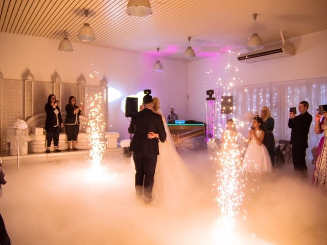 Le mariage de Aziz et Amandine à Vernon, Eure 40